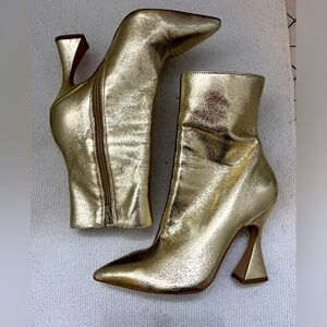 Steve Madden VIVY booties
